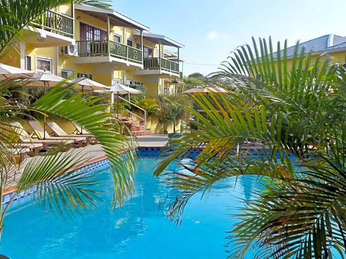Sport & Beauty 5, Grooms Beach Villa & Resort