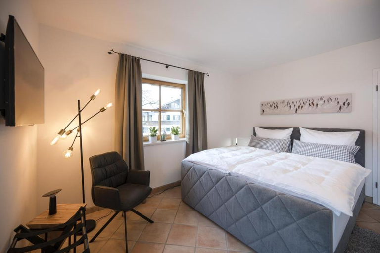 Others 5, Ferienhaus Die 14 mit Infrarotkabine, Garmisch-Partenkirchen