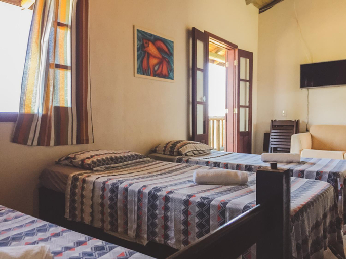 Bedroom 2, Pousada Maori, Imbituba