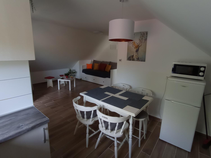2, Relax Apartment, Fonyód