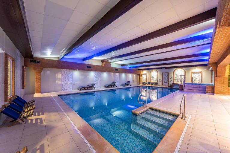 Sport & Beauty 2, Ardencote, Warwickshire