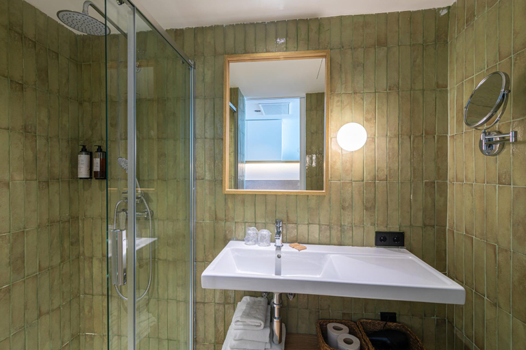 Bathroom 3, Cabot Las Velas Apartments, Baleares