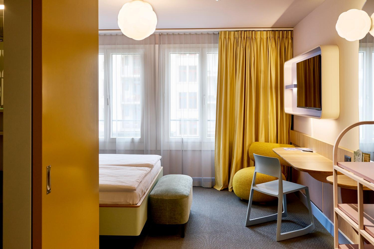 Bedroom 2, Continental Park, Luzern