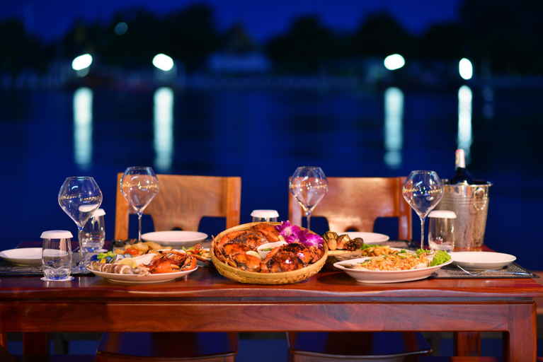 Food & Drinks 4, Amphawa Riverfront Hotel, Amphawa