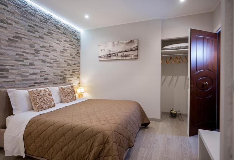 Others 4, TaoZen Apartments, Messina