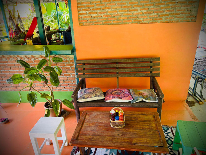Food & Drinks 5, Hippy Hut Koh Chang, Koh Chang