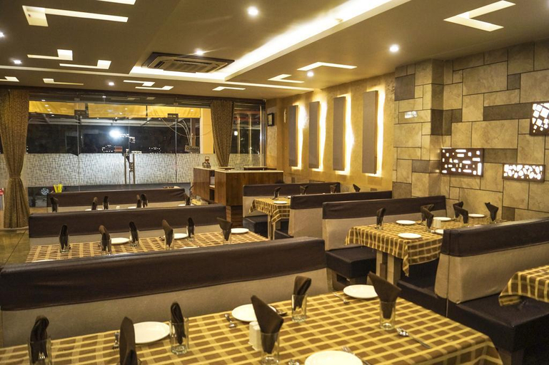 Food & Drinks 4, Darshan Hotel, Ahmadabad