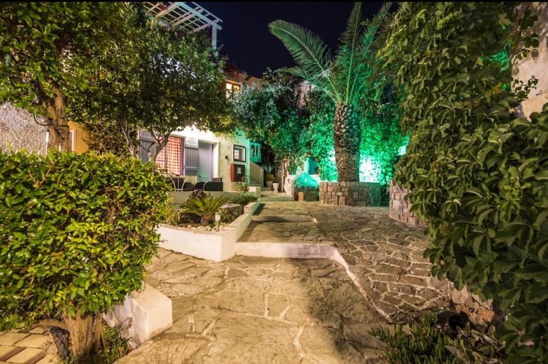 Others 5, We Offer A Pleasant Holiday In A Beautiful Setting, Crete