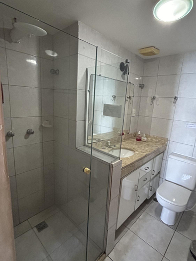 Bathroom 2, Atlantic City Apart Service, Salvador