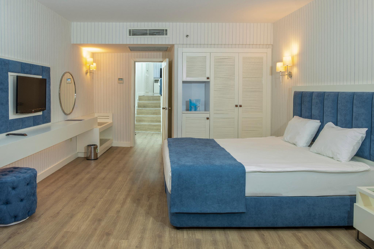 Bedroom 3, Mirada Del Mar Hotel, Kemer