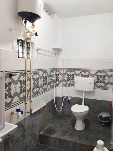 Bathroom, Happy Square, Puducherry