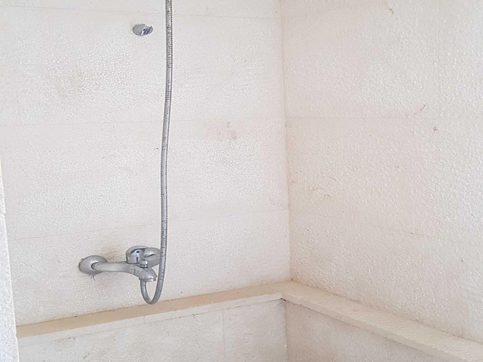 4, Apartments Tomy, Sutivan
