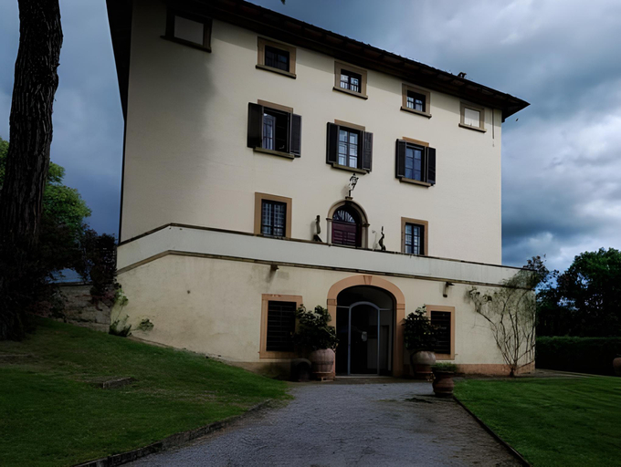 Exterior & Views