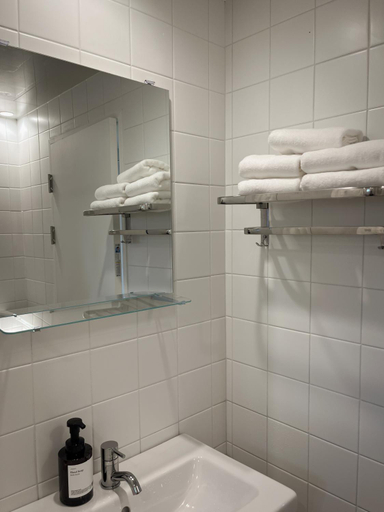 Bathroom 3, Mallijae house, Seoul Station, Yongsan
