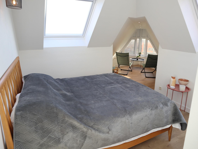 Bedroom 2, Apartment in Nieuwpoort near Beach  Marina, West-Vlaanderen