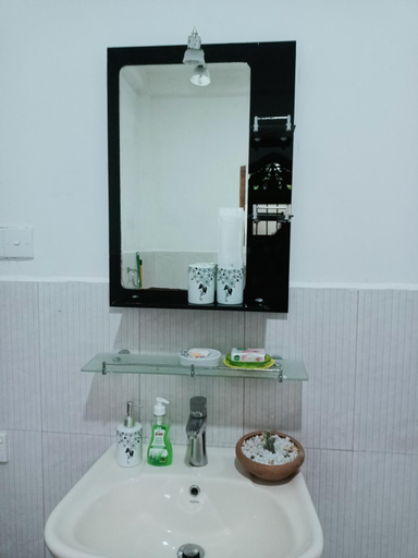 Bathroom 3, Sunrise Relax Inn, Beruwala