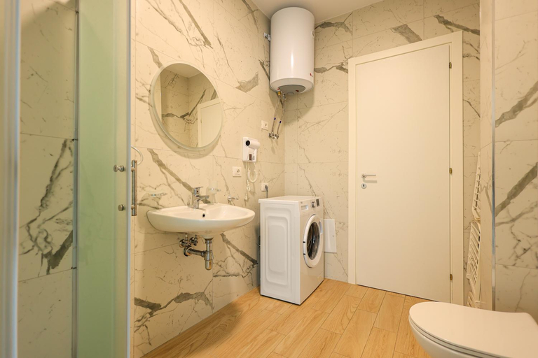 Bathroom 4, SanPietro Relax Apartment, Durrësit
