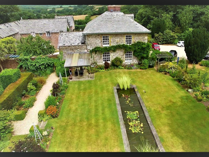 Others 2, Glebe House Cottages, Devon