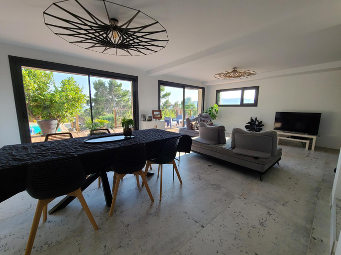 Others 5, Grande Villa Familliale avec Piscine La Ciotat, Bouches-du-Rhône
