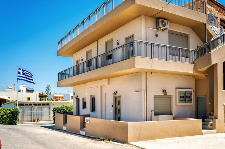 Others 3, Seaside Apartments in Agkisaras, Crete