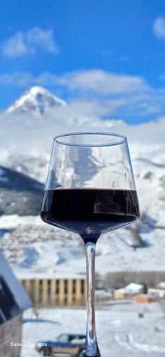 Food & Drinks, Elia Hut Kazbegi, Kazbegi