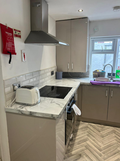4, Town Centre En Suite Room 5, Devon