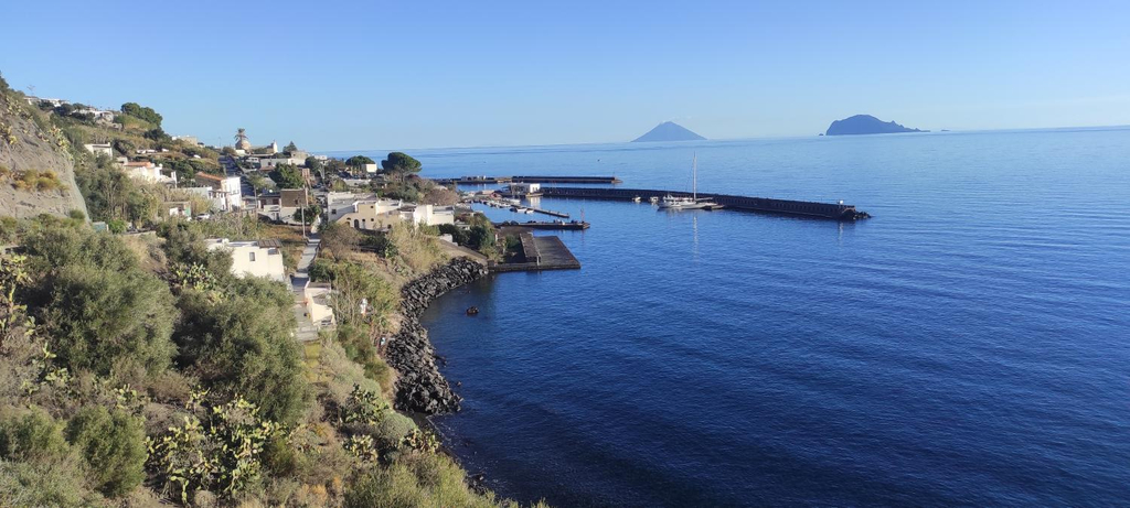 Others 4, Aeolian Sea House, Messina