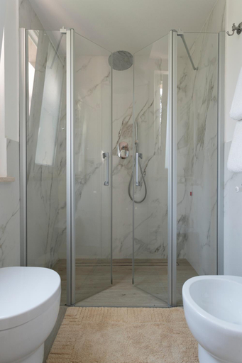 Bathroom 4, Il Gioiello B&B, Lucca