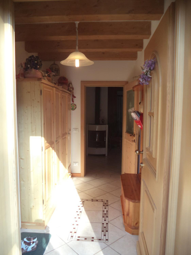 Others 4, B&B Dolomiti, Belluno