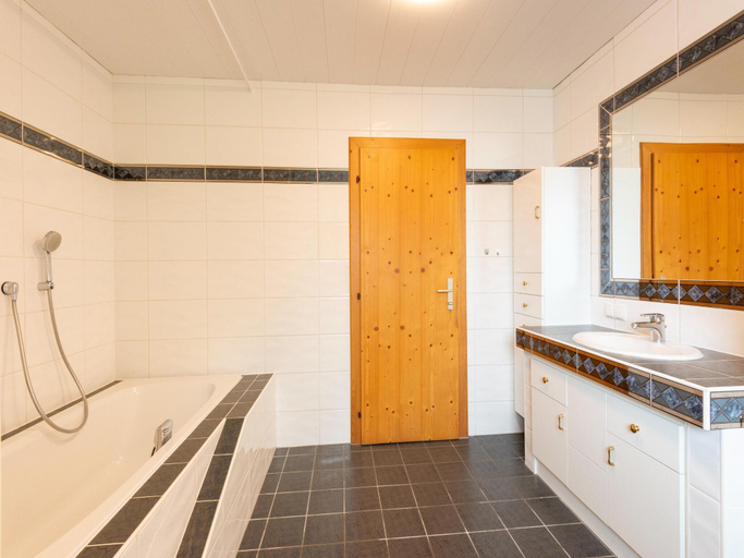 Bathroom 3, Attractive apartment with terrace, Kufstein