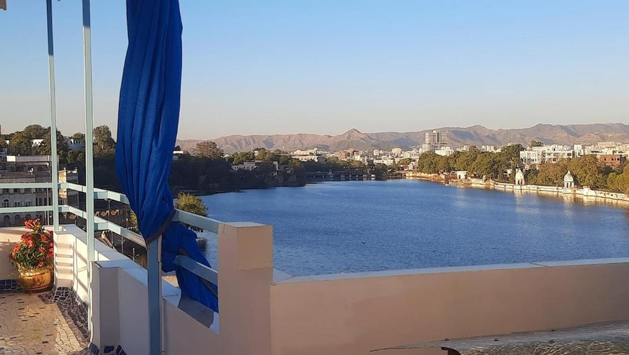 Others 4, Gladden Villa, Udaipur