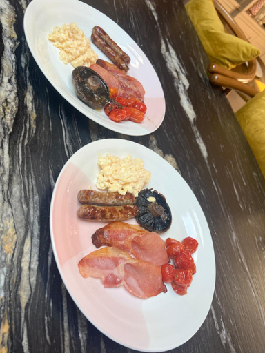 Food & Drinks 3, Pallant Hideaway, West Sussex