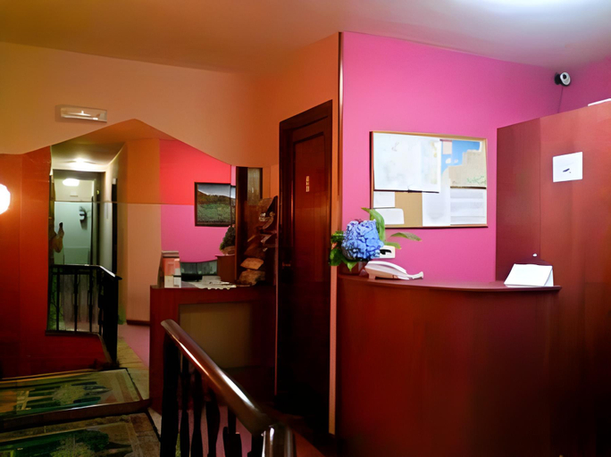 Others 4, Hostal Solpor, Pontevedra