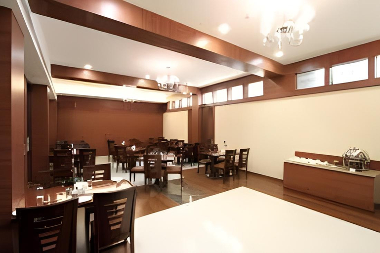 Food & Drinks, Sona South City, Karnal