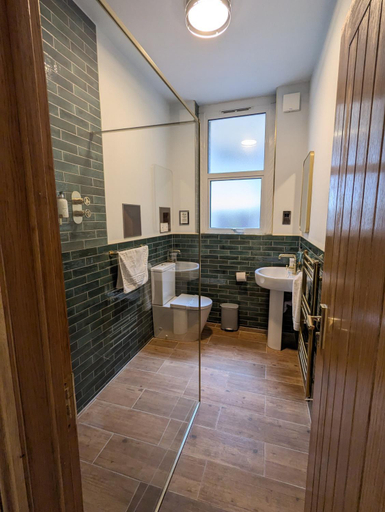 Bathroom 3, Central London Apartment - Great Location, London