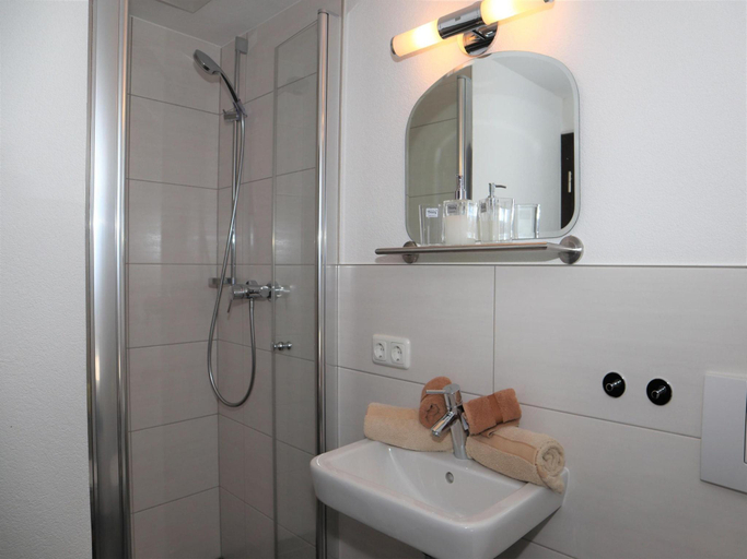 Bathroom 3, Apartment in Krimml near Waterfalls, Zell am See