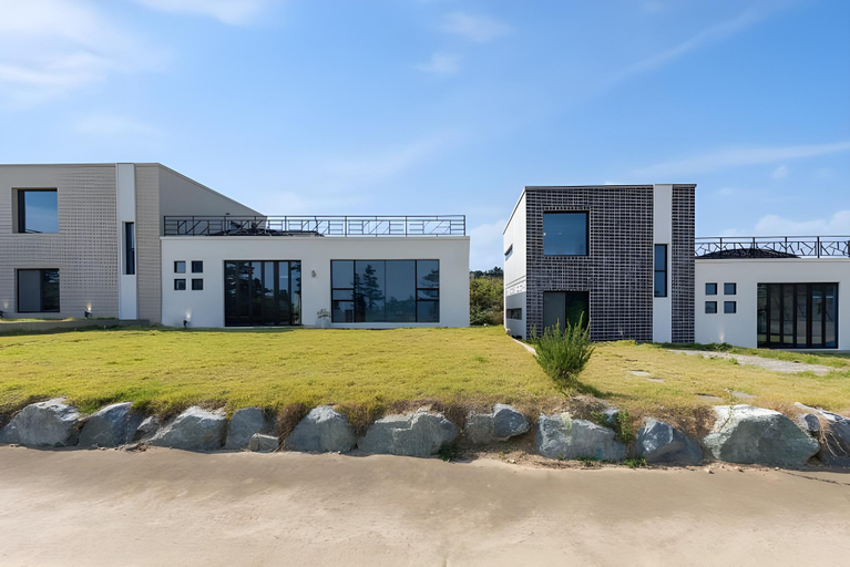 Exterior & Views 1, Uljin Day House, Uljin