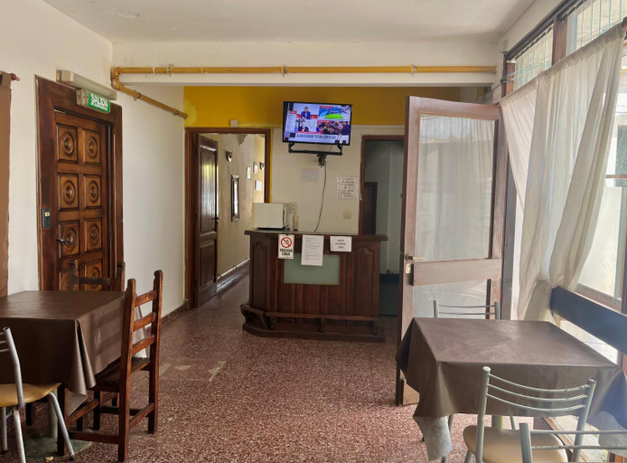 Others 4, Hotel Compostela, La Costa