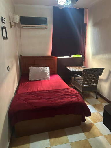 4, Hostal oasis, Qasr an-Nil