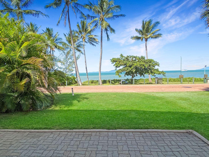 Others 1, Beachside Palms Unit 3, Magnetic Island