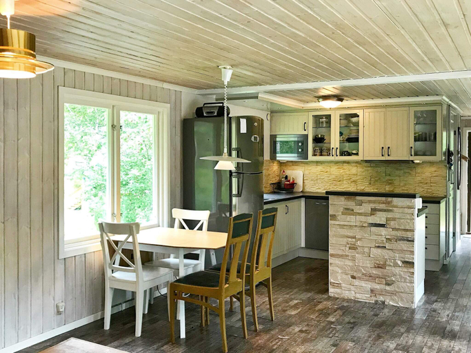 Others 4, person holiday home in EDSBRO, Norrtälje
