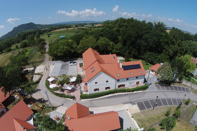 Others 3, Bak Vendeglo, Tapolca