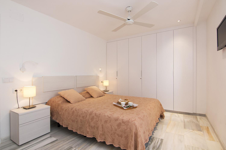 Bedroom 4, Chezmoihomes Duplex Penthouse with Swimming Pool, Granada