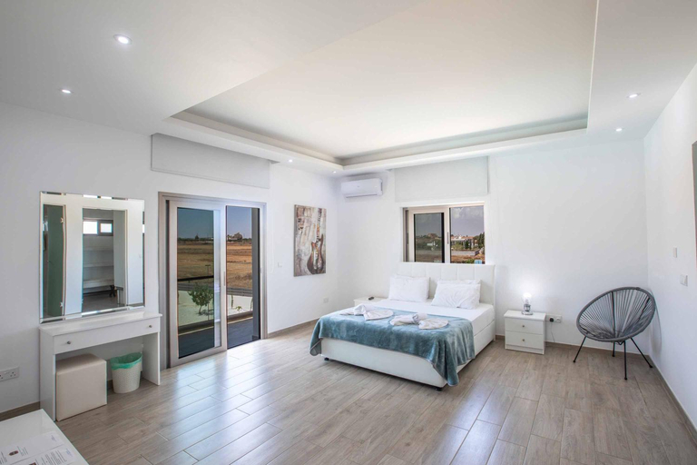 Bedroom 4, Villa Demeter GA98