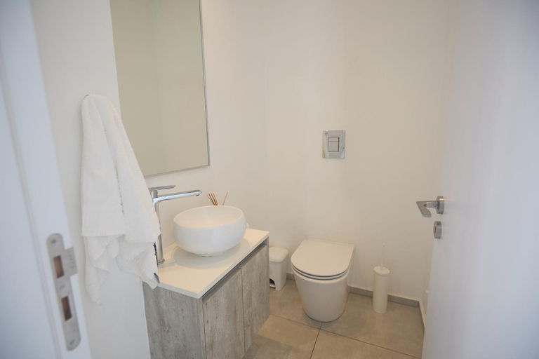 Bathroom 2, Almaria Villas