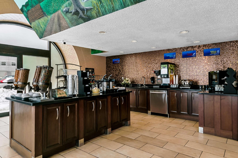 Food & Drinks 4, Best Western Downtown Sudbury Centreville, Greater Sudbury