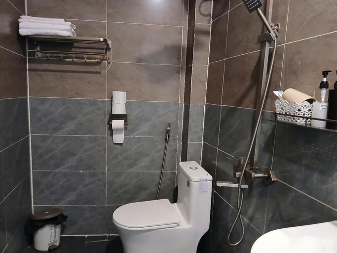 Bathroom 5, Cat Ba Papillon Garden Bungalow & Resort, Cát Hải