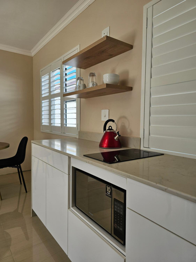 Others 2, Walmer Hideaway, Nelson Mandela Bay