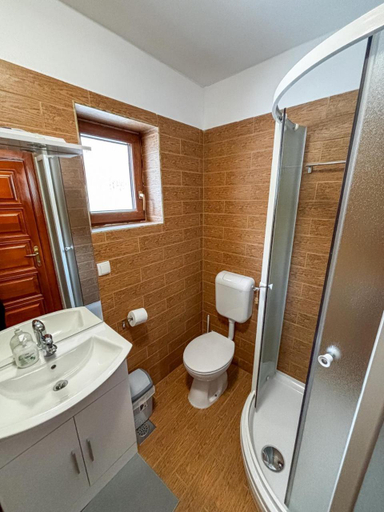Bathroom 3, Kuća za odmor Vesna, Ravna Gora