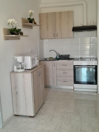 5, Sun Beach Apartments in Chania 09 11, Crete